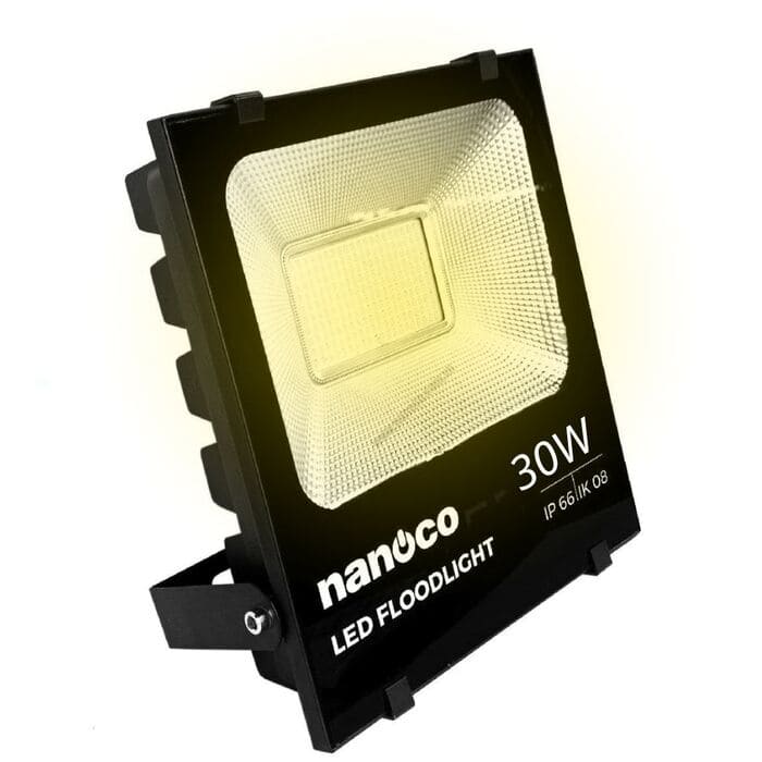 Đèn pha LED 30W High Series IP66 ánh sáng vàng 3000K Nanoco NLFH0303